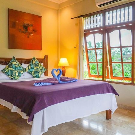 Nirwa 1 Ubud Guesthouse エクステリア 写真