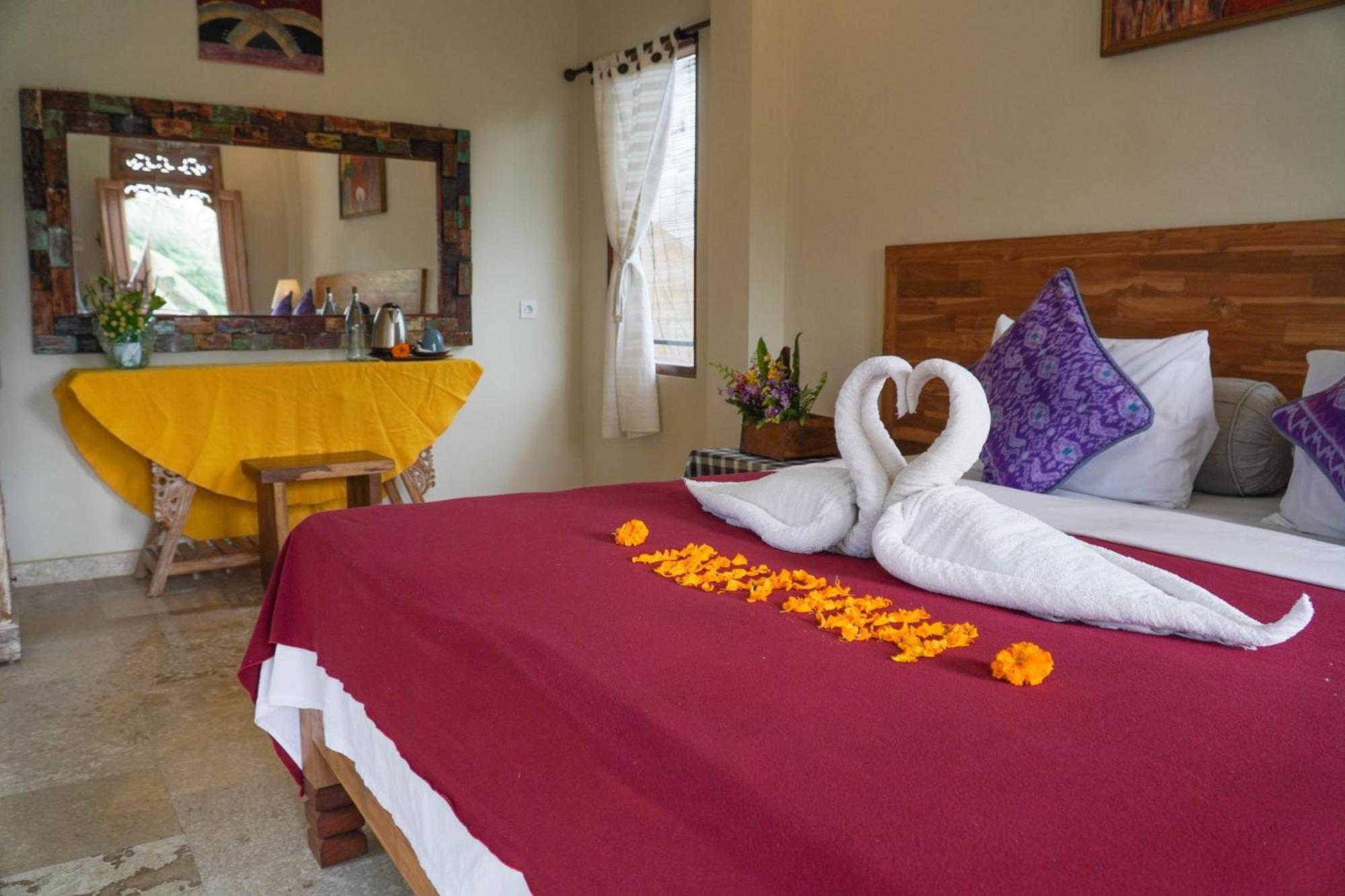 Nirwa 1 Ubud Guesthouse エクステリア 写真