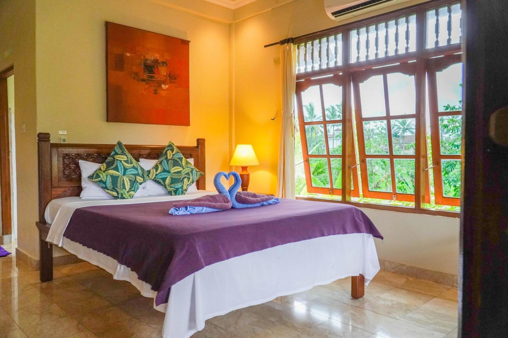 Nirwa 1 Ubud Guesthouse エクステリア 写真