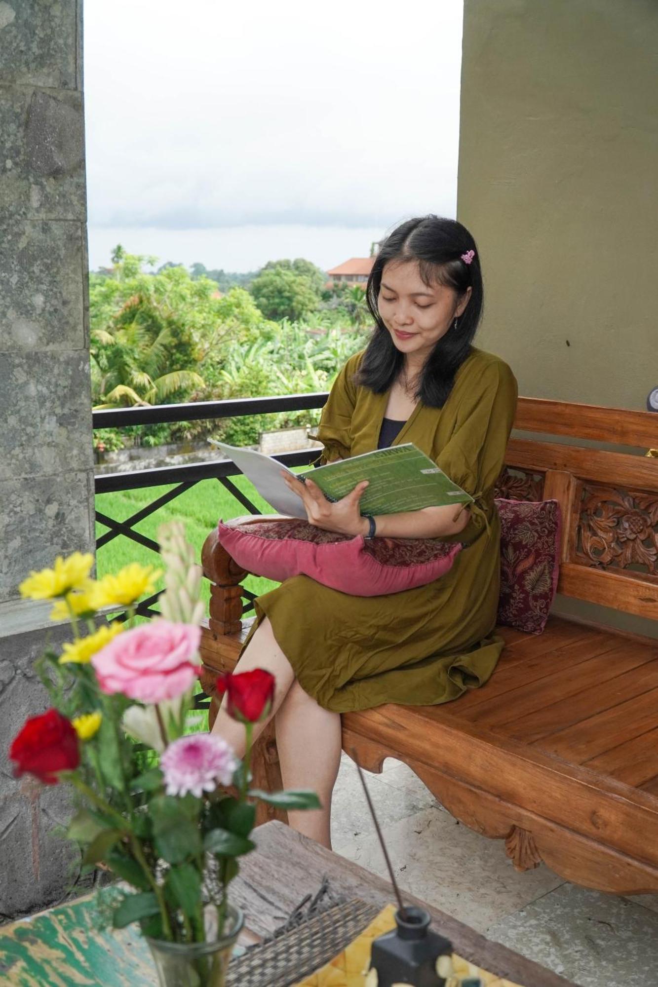 Nirwa 1 Ubud Guesthouse エクステリア 写真