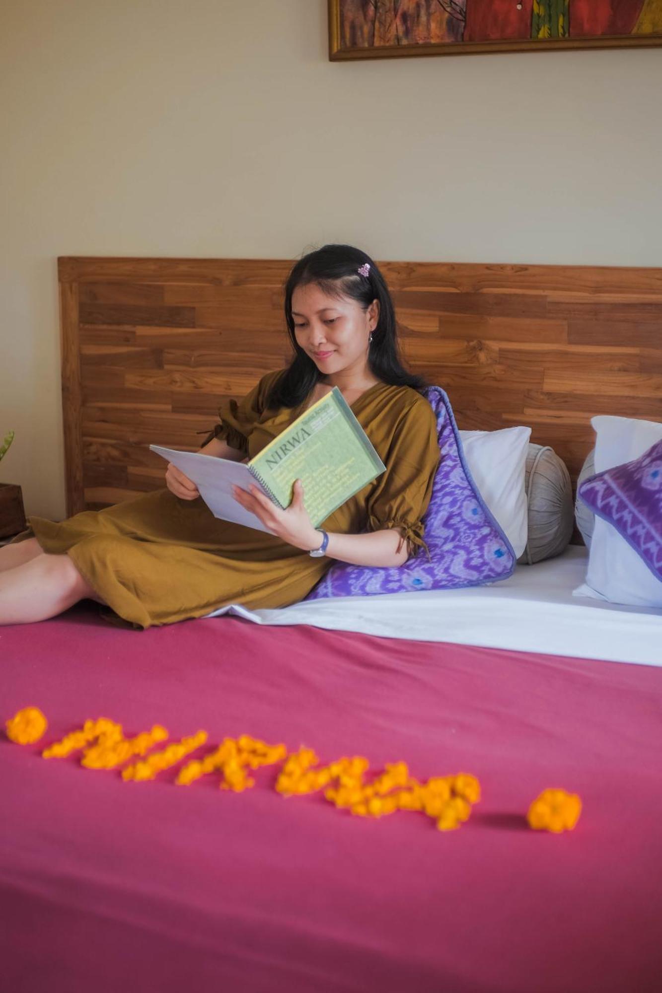Nirwa 1 Ubud Guesthouse 部屋 写真